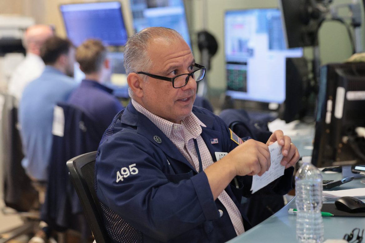 Oil and Bonds Collide: The Real Story Behind the Market’s Wobble