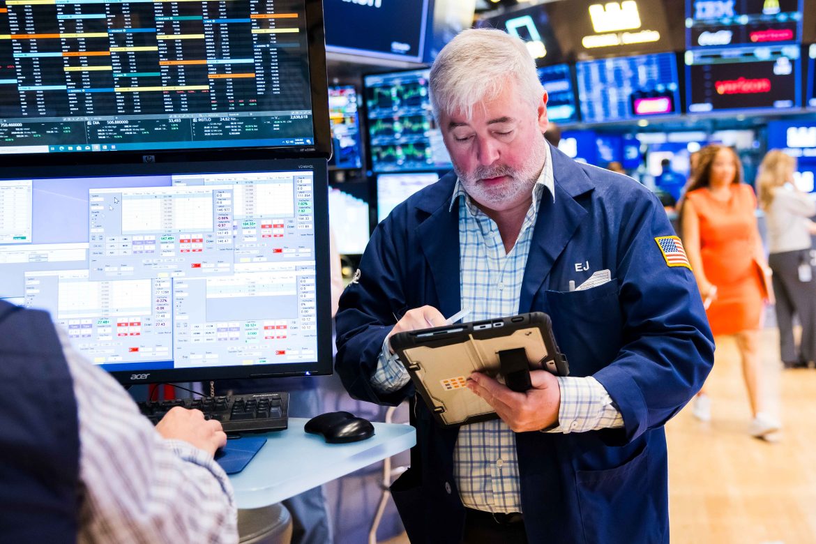 AI Momentum Drives Record-Breaking Market Performance