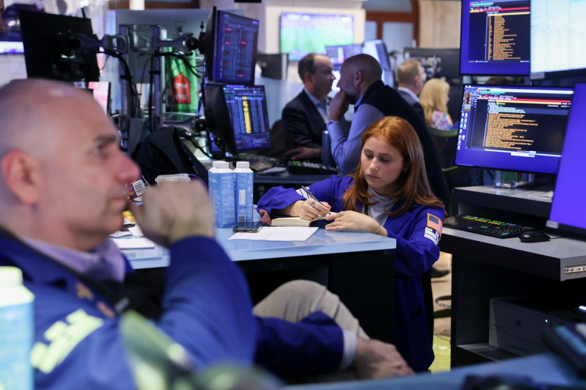 Federal Reserve's Dot Plot Signals Possible 2026 Rate Hike