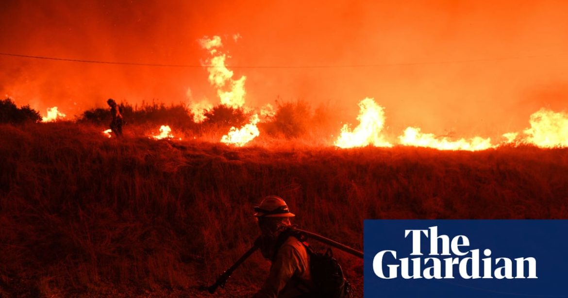 Forecasting a “Very Strong” Climate Event