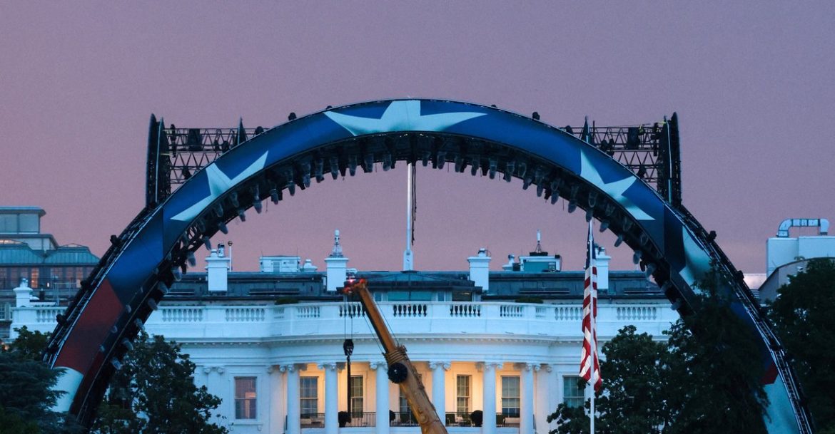 The Exodus of Performers from the National Mall